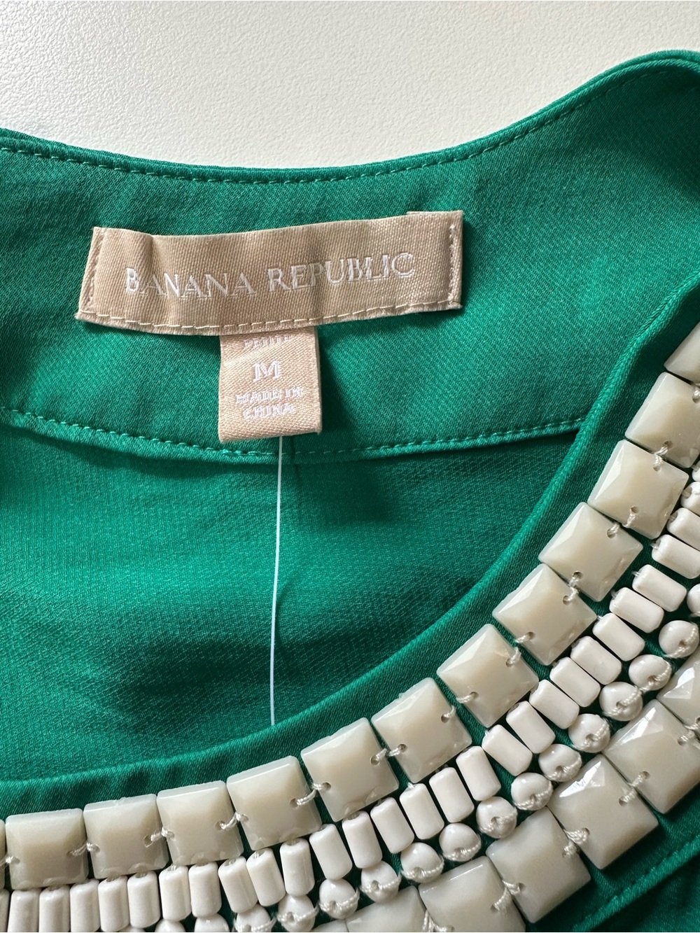 Banana Republic Emerald Green Beaded Sleeveless Top – Size M - Picture 5 of 11